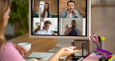 pessoas-videochamada-autonomia-no-trabalho